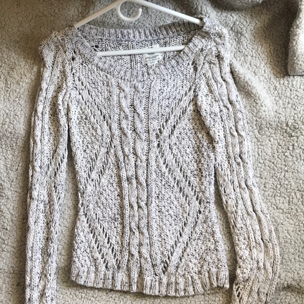 AE sweater